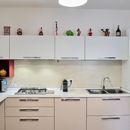 Casa Rosita Apartment คาร์บอเนีย ภายนอก รูปภาพ